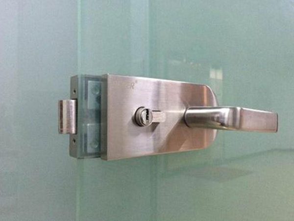 七臺河換鎖電話（24小時開鎖公司）