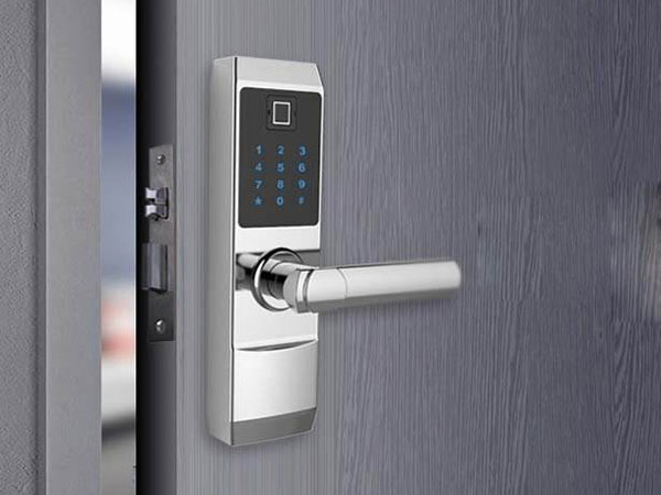 麗水配汽車鑰匙（開汽車鎖電話）