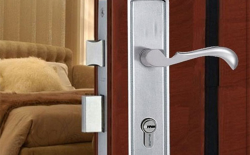 忻州配汽車鑰匙（開汽車鎖電話）