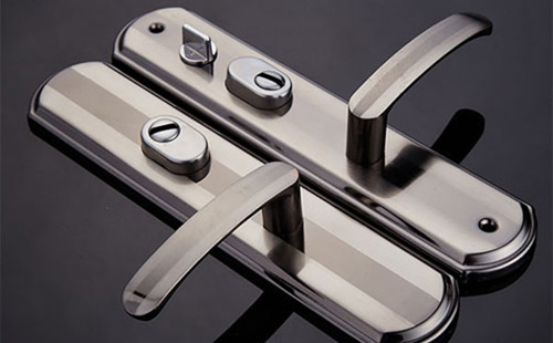 濟南開鎖電話（換鎖芯開鎖公司）